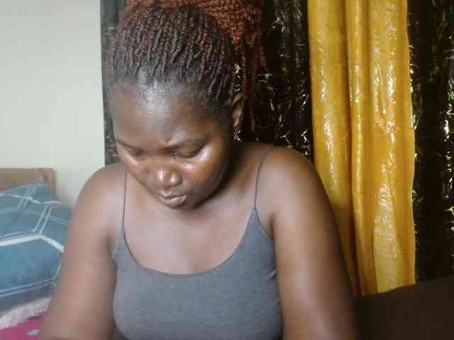 Sexxy-pretty24 webcam