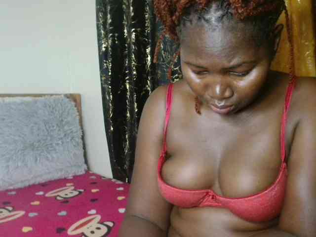 Sexxy-pretty24 webcam