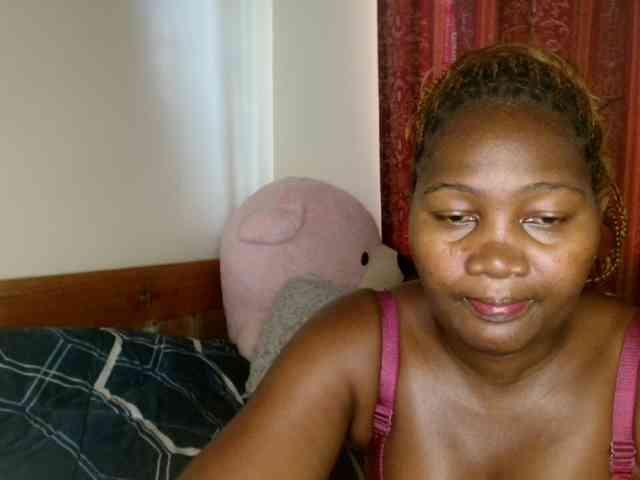 Sexxy-pretty24 webcam