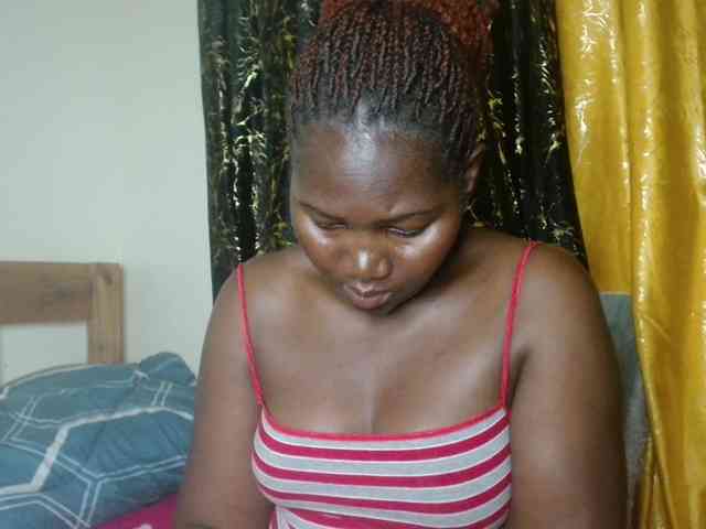 Sexxy-pretty24 webcam