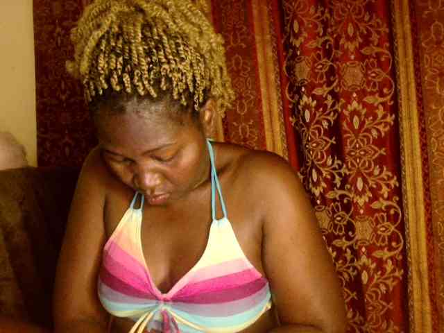 Sexxy-pretty24 webcam