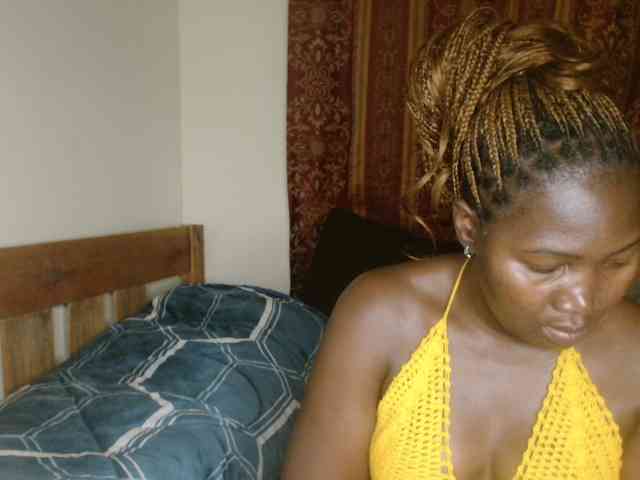 Sexxy-pretty24 webcam