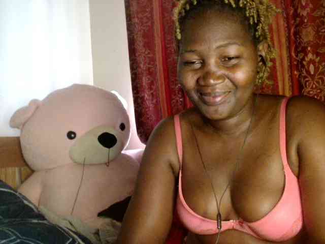 Sexxy-pretty24 webcam