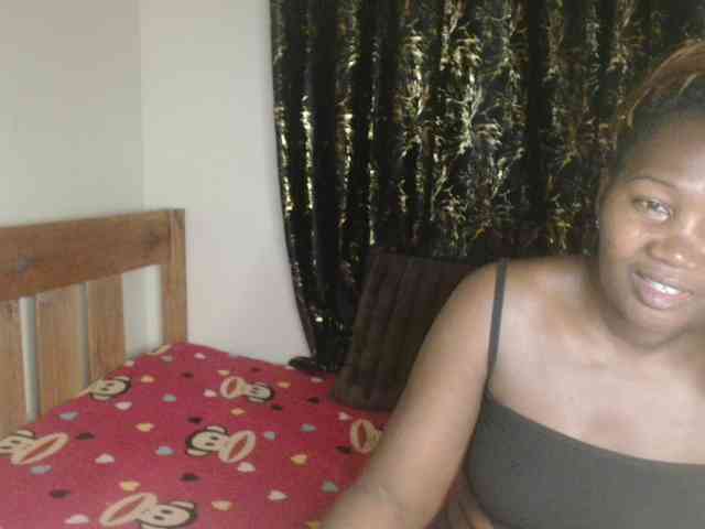 Sexxy-pretty24 webcam