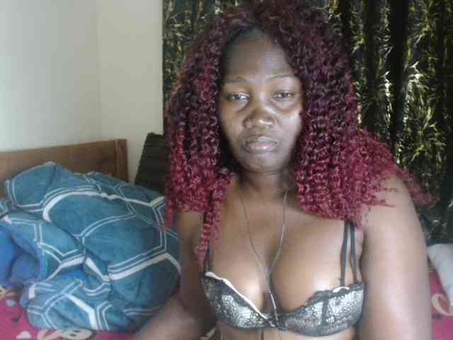 Sexxy-pretty24 webcam