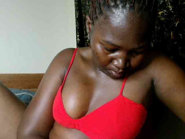 Sexxy-pretty24 webcam