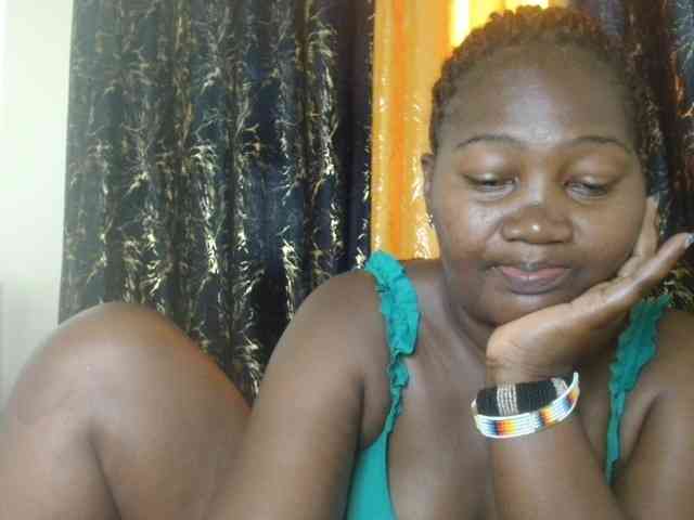 Sexxy-pretty24 webcam