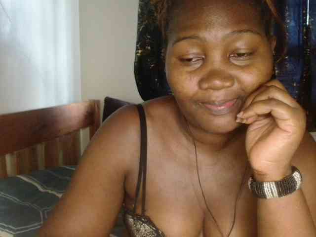 Sexxy-pretty24 Sexxy-pretty24