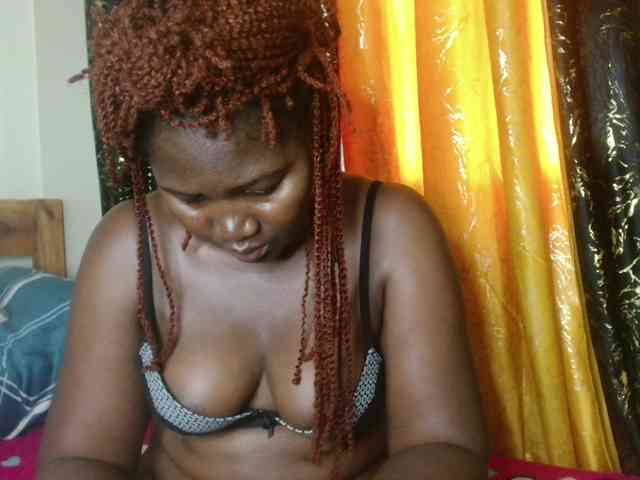 Sexxy-pretty24 webcam