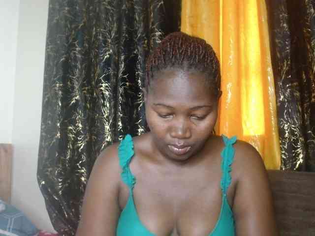 Sexxy-pretty24 webcam