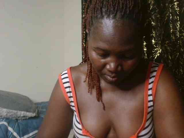 Sexxy-pretty24 webcam