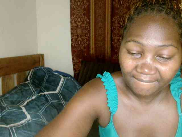 Sexxy-pretty24 webcam
