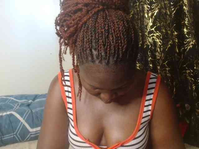 Sexxy-pretty24 webcam