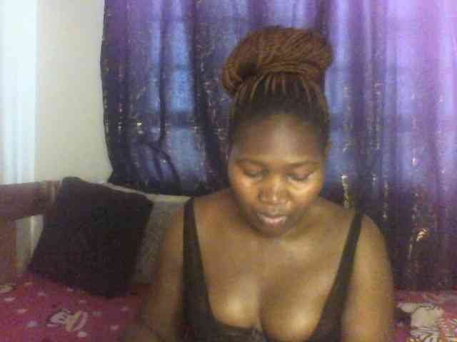 Sexxy-pretty24 webcam