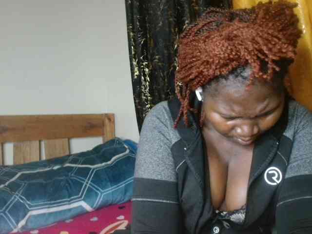 Sexxy-pretty24 webcam