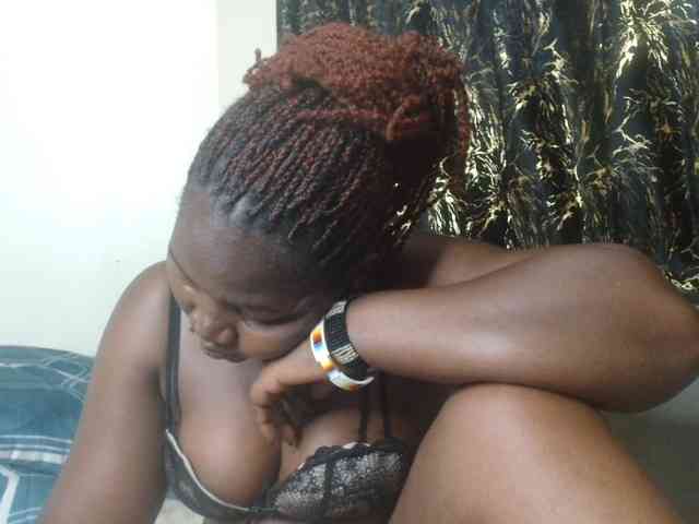 Sexxy-pretty24 webcam