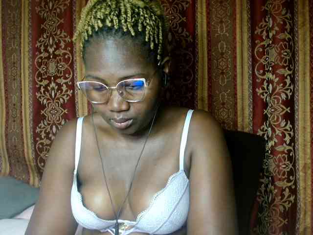 Sexxy-pretty24
