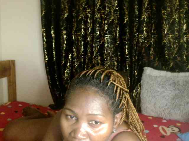 Sexxy-pretty24 webcam