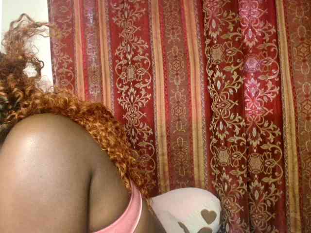 Sexxy-pretty24 webcam
