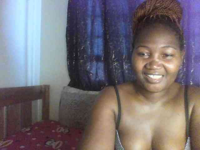 Sexxy-pretty24 webcam