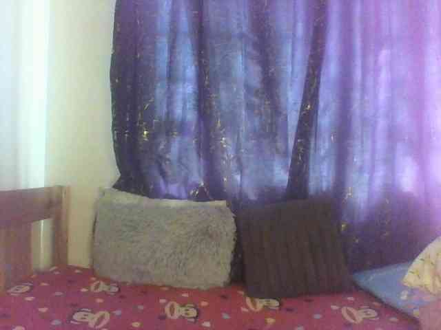 Sexxy-pretty24 webcam