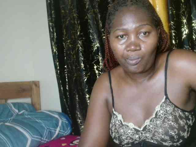 Sexxy-pretty24 webcam