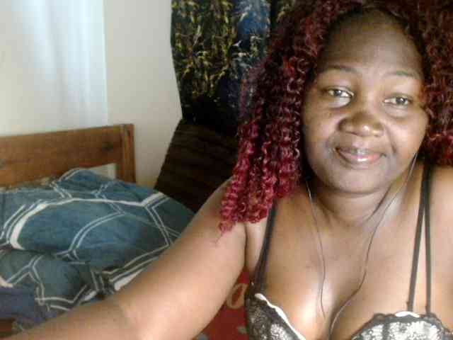 Sexxy-pretty24 webcam