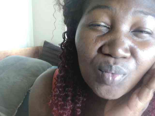 Sexxy-pretty24 webcam