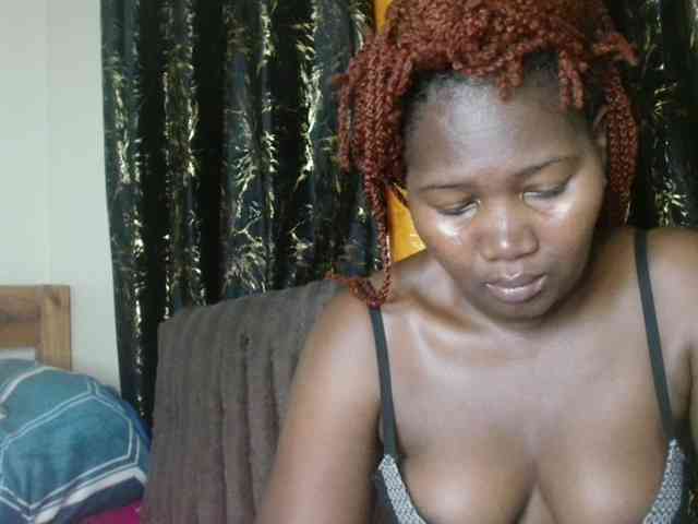 Sexxy-pretty24 webcam