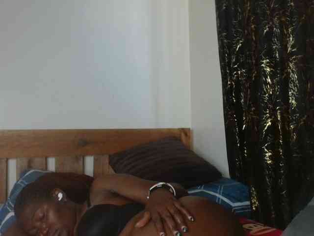 Sexxy-pretty24 Sexxy-pretty24