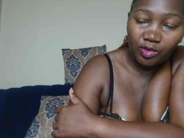 Sexxy-pretty24 webcam