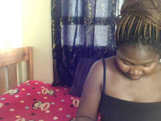 Sexxy-pretty24 webcam