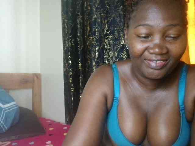 Sexxy-pretty24 webcam