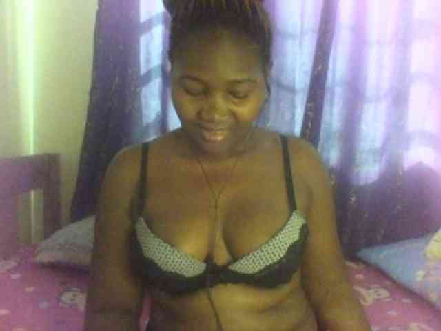 Sexxy-pretty24 webcam