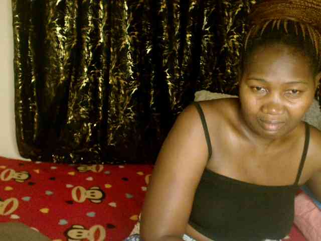 Sexxy-pretty24 webcam