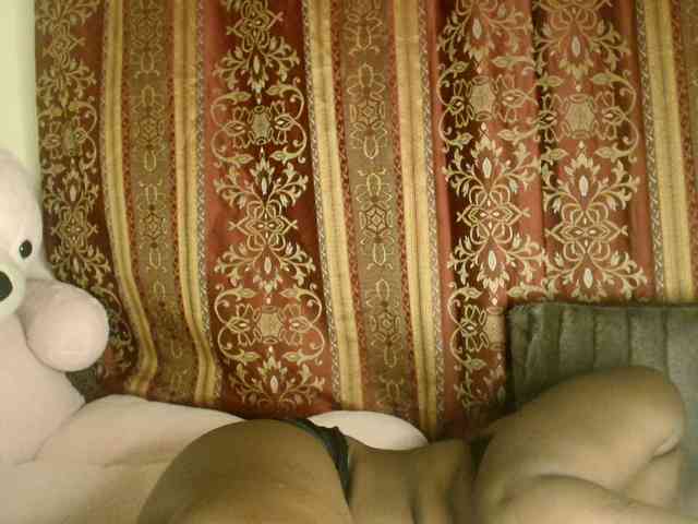 Sexxy-pretty24 webcam