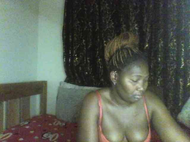 Sexxy-pretty24 webcam