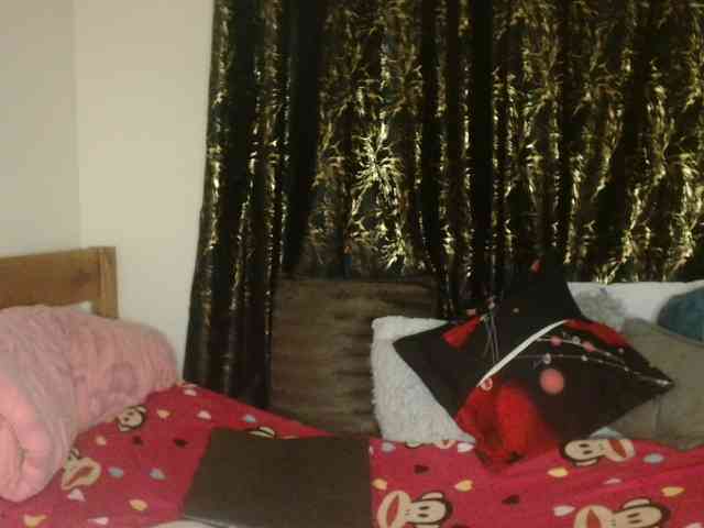 Sexxy-pretty24 webcam