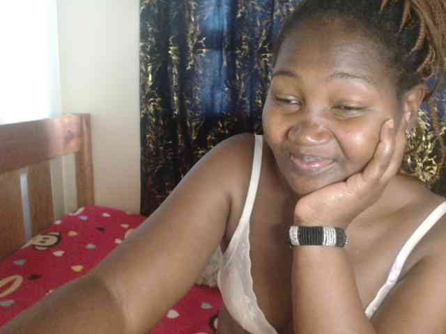 Sexxy-pretty24 webcam