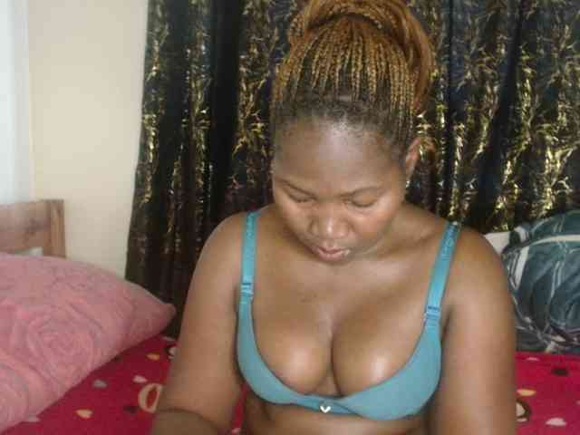 Sexxy-pretty24 webcam