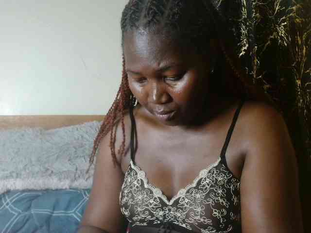 Sexxy-pretty24 webcam