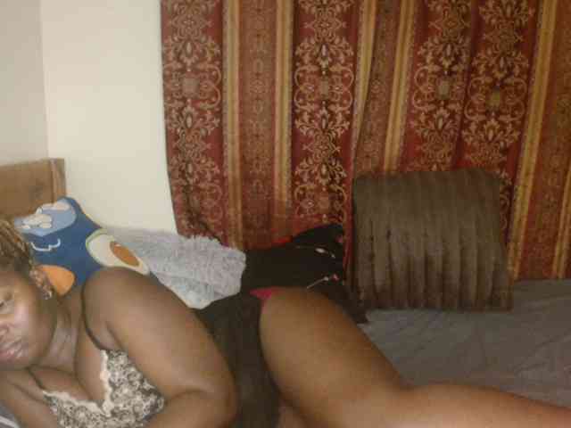 Sexxy-pretty24 webcam