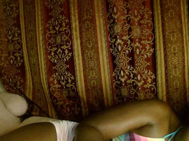 Sexxy-pretty24 webcam