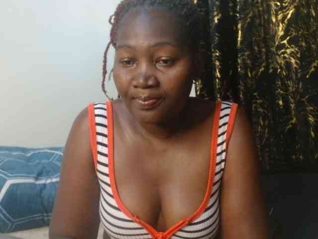 Sexxy-pretty24 webcam