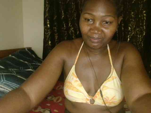Sexxy-pretty24 webcam