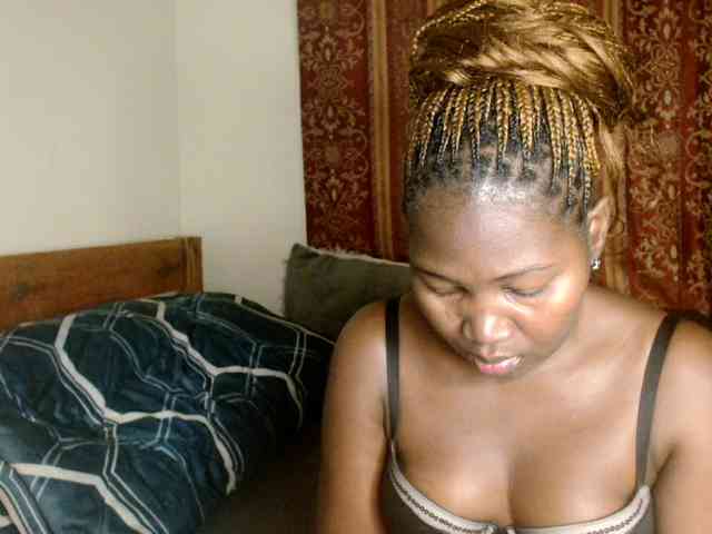 Sexxy-pretty24 webcam