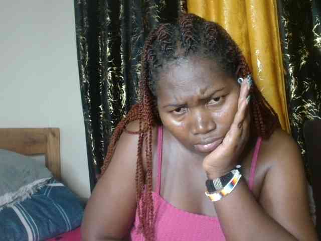 Sexxy-pretty24 webcam