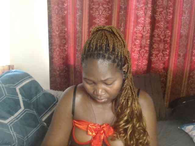 Sexxy-pretty24 webcam