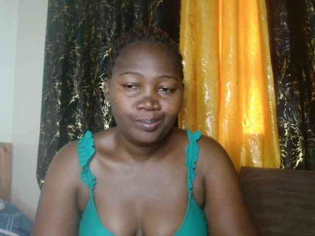 Sexxy-pretty24 webcam