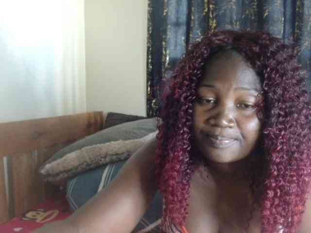 Sexxy-pretty24 webcam